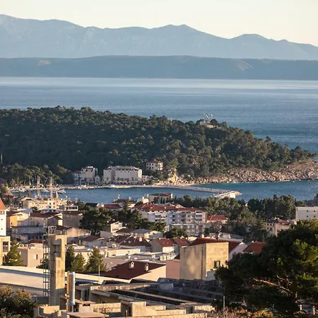 The View Nh アパート *