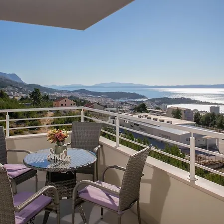 The View Nh アパート *