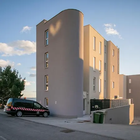 Апартаменты The View Nh Макарска