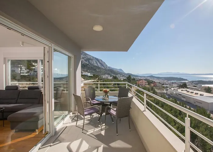 The View Nh Apartman